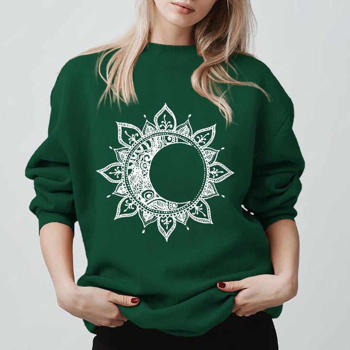 Felpa spirituale con meditazione boho e sole e luna Mandala Olivenorma - Verde - 2XL - image 13