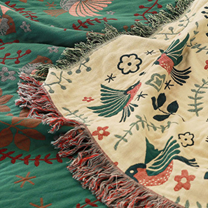 Coperta di arte nordica con uccelli primaverili Olivenorma - image 1