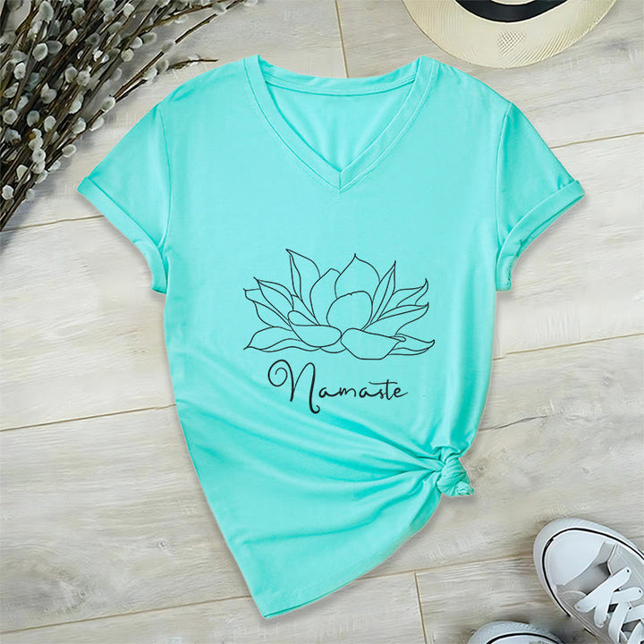 T-shirt Olivenorma oversize Namaste Yoga con scollo a V - Lago Blu - 2XL - image 2