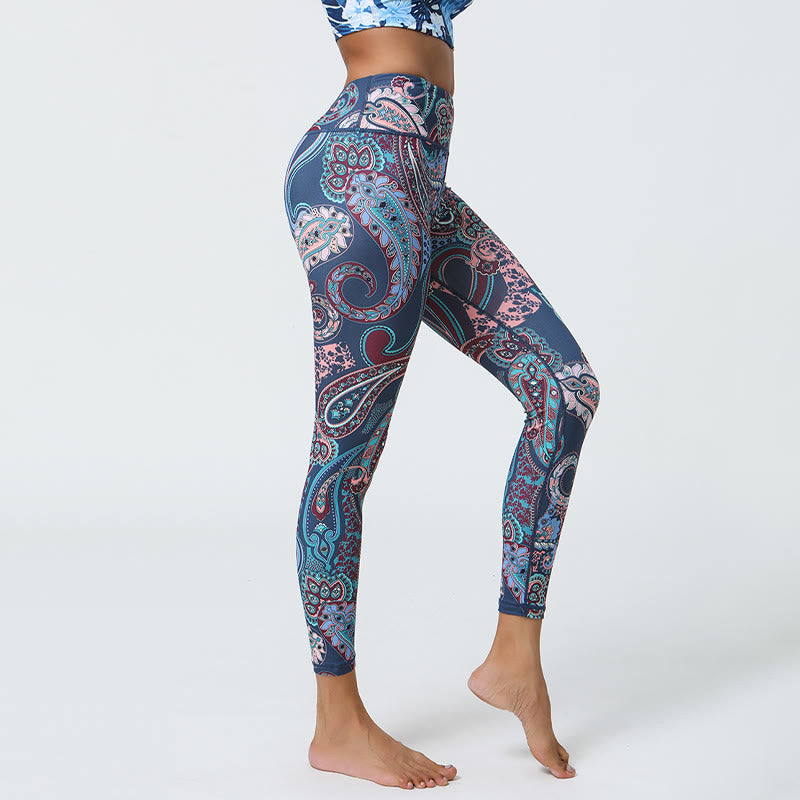 Pantaloni da yoga Olivenorma a vita alta con stampa paisley blu mistico - image 2