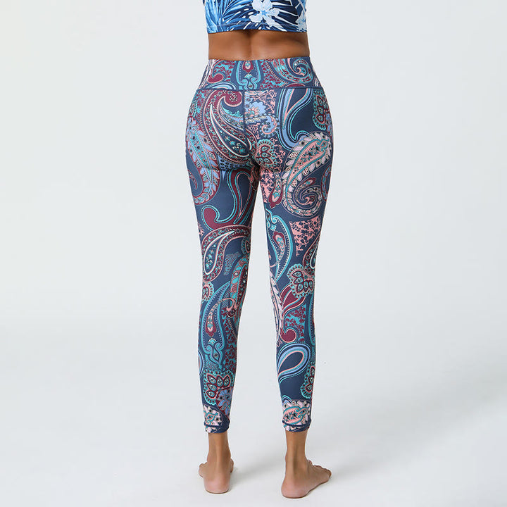 Pantaloni da yoga Olivenorma a vita alta con stampa paisley blu mistico - image 3