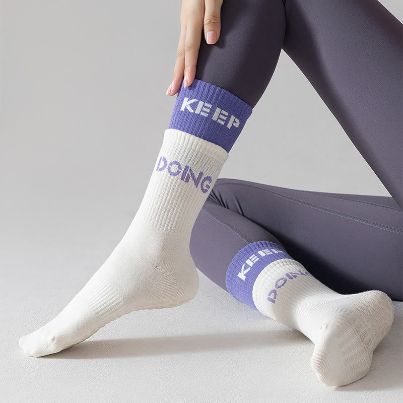 Calze Olivenorma Cushion Grip Crew antiscivolo per Pilates, Barre, Comfort Training con imbottitura morbida e cotone traspirante, calze yoga di supporto - Bianco - 10 paia - image 2
