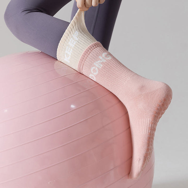 Calze Olivenorma Cushion Grip Crew antiscivolo per Pilates, Barre, Comfort Training con imbottitura morbida e cotone traspirante, calze yoga di supporto - image 9