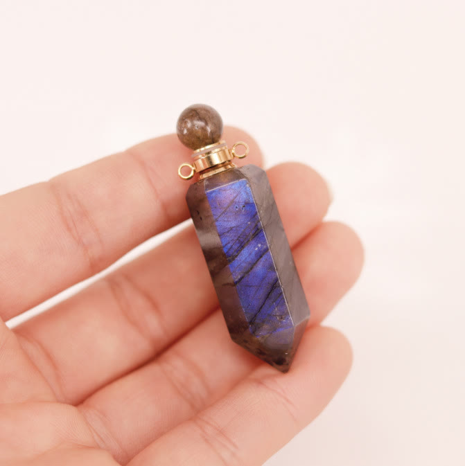 Olivenorma Diffusore di oli essenziali a colonna esagonale con flacone in cristallo e collana - Labradorite - image 29