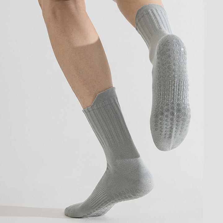 Calzini da yoga da uomo Olivenorma a tinta unita, con punta intera imbottita, antiscivolo, traspiranti e comodi per l'attività sportiva. - image 9