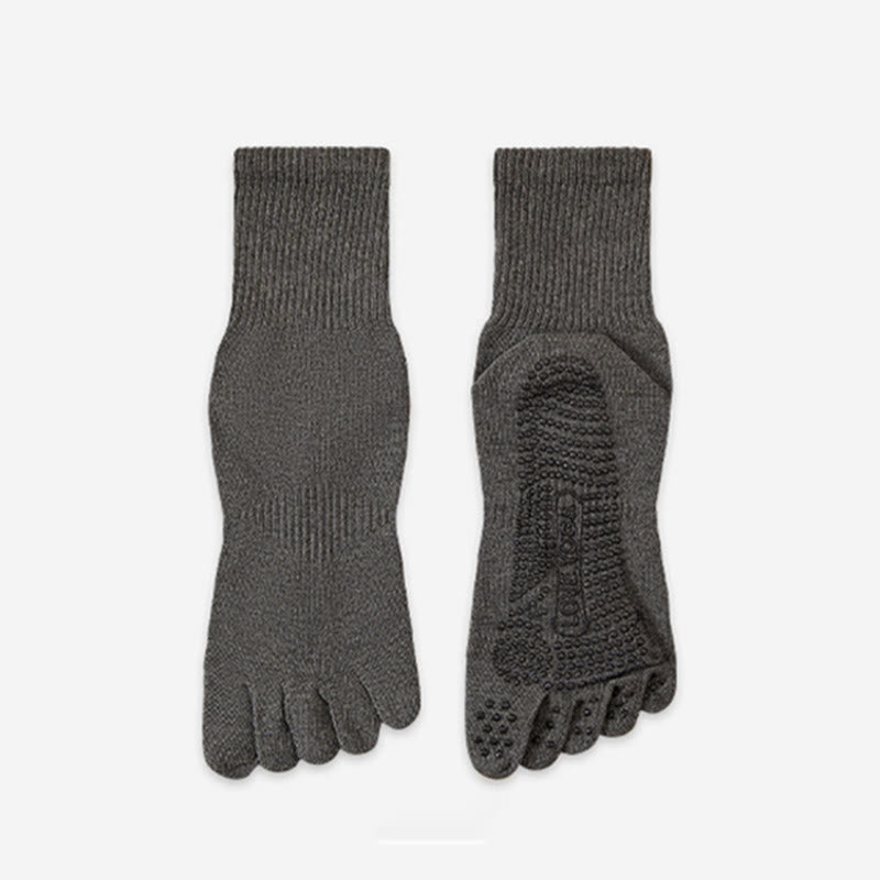 Calzini da yoga da uomo Olivenorma 100% cotone a cinque dita, antiodore, traspiranti e antiscivolo per allenamento. - image 1