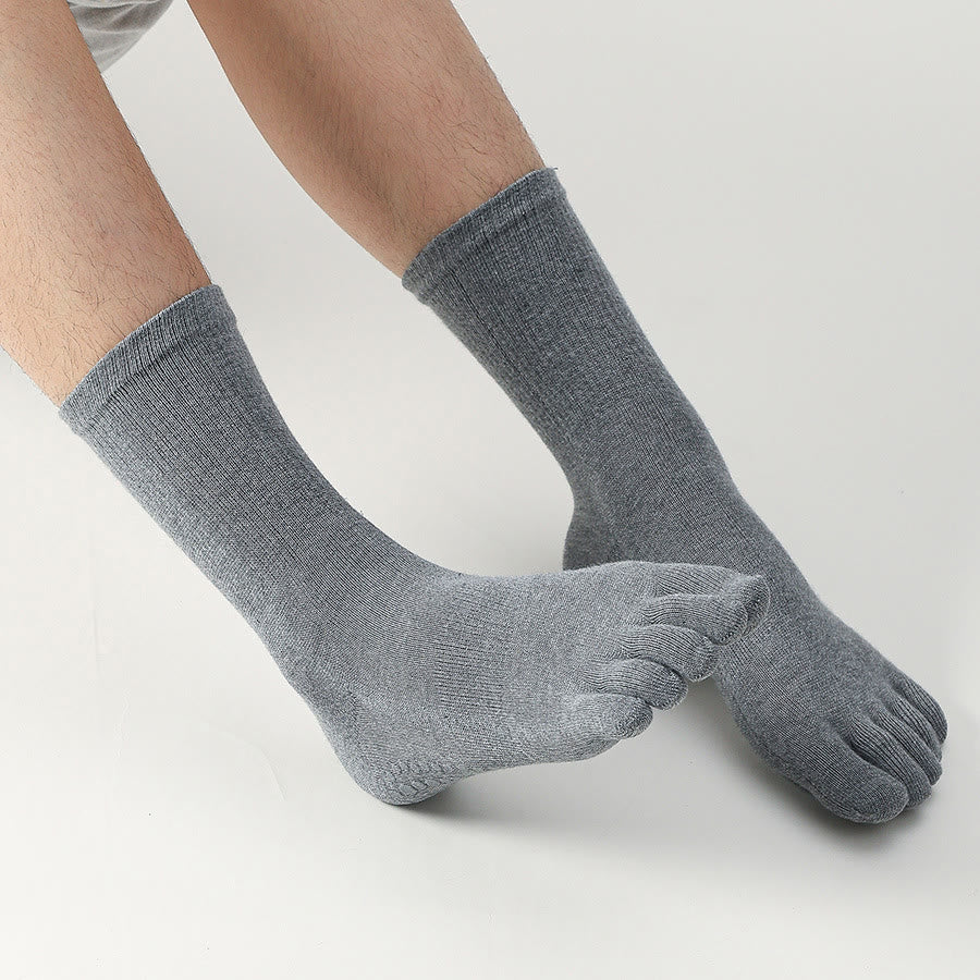 Calzini da yoga da uomo Olivenorma a cinque dita, comodi, antiscivolo e traspiranti, ideali per allenamento. - image 3