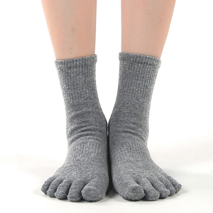 Calzini da yoga da uomo Olivenorma a cinque dita, traspiranti, antiodore e antiscivolo, in misto cotone. - image 9