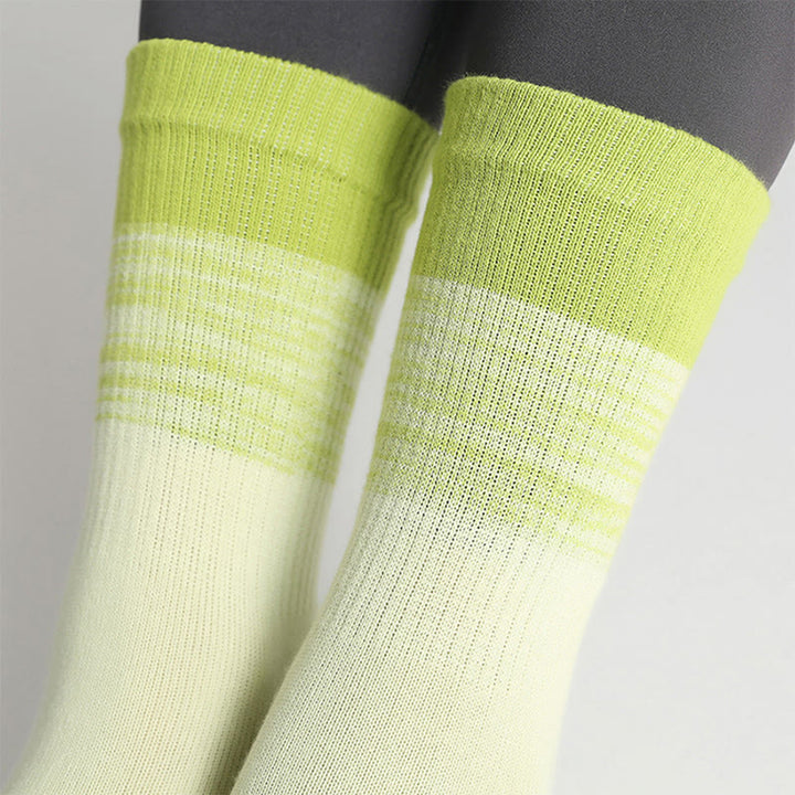 Calzini da yoga Olivenorma Gradient Five-Toe antiscivolo in cotone, traspiranti e ad asciugatura rapida, ideali per Pilates, Barre e fitness, da donna. - image 2