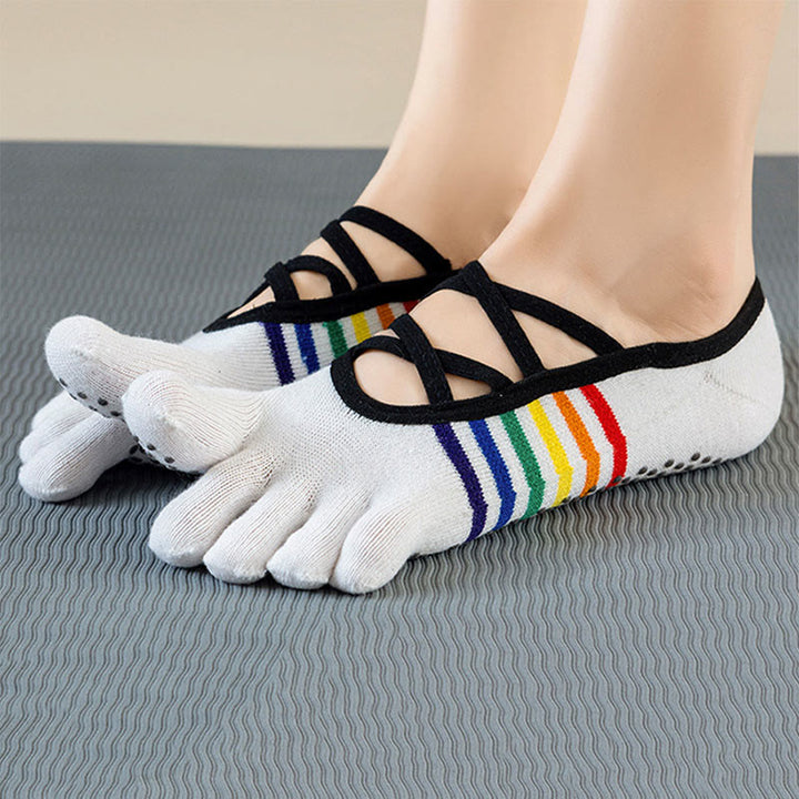 Calze da yoga da donna Olivenorma con cinturino incrociato, senza tallone, cinque dita, con blocchi di colore arcobaleno, antiscivolo e traspiranti. - image 2