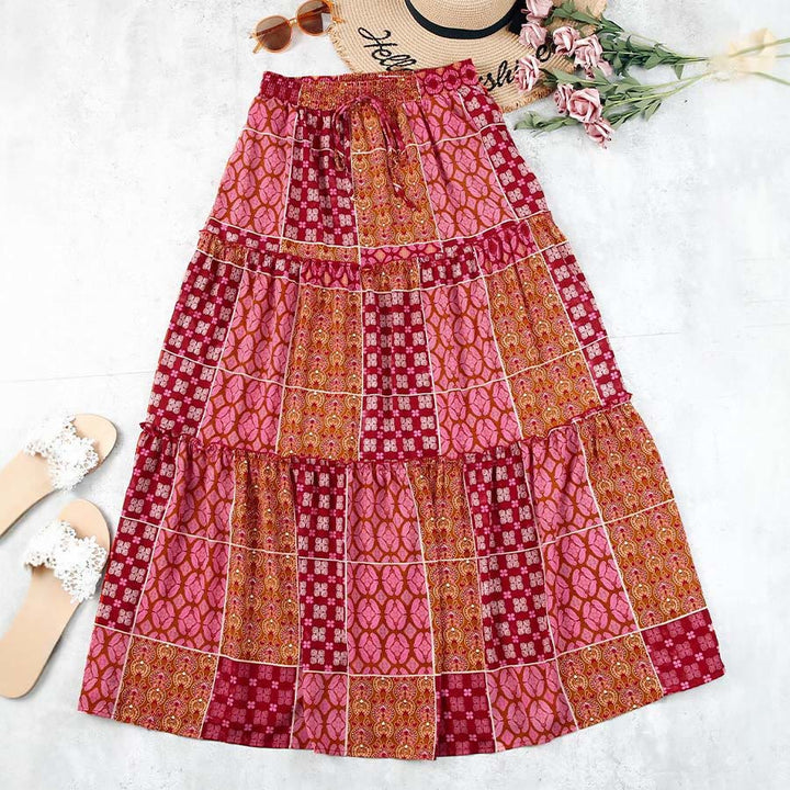 Abito lungo da donna Olivenorma con stampa patchwork bohémien, vita alta e balze. - image 2