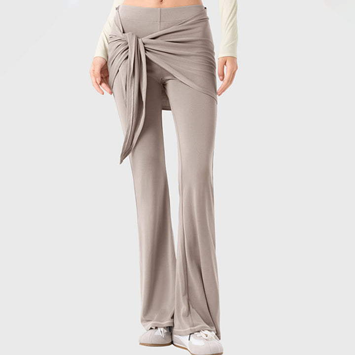 Pantaloni da yoga lunghi da donna Olivenorma a gamba svasata, vita alta, con laccetti. - image 2