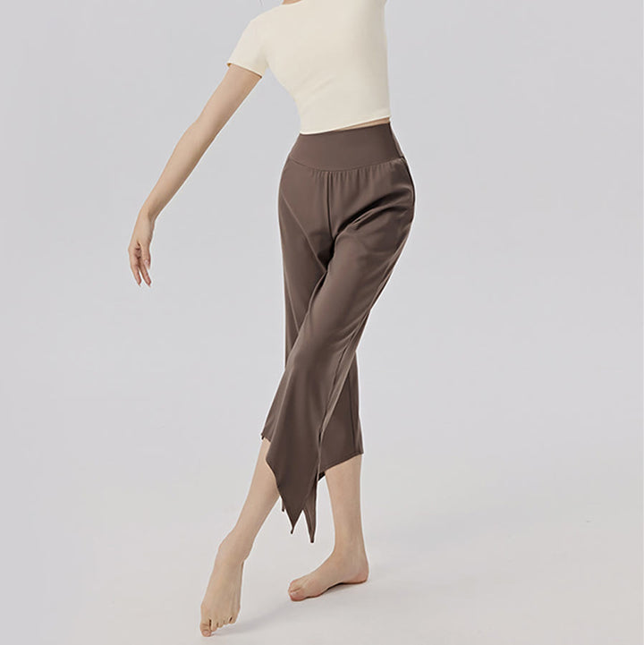 Pantaloni da yoga da donna Olivenorma a gamba larga, vita alta, asimmetrici e corti. - image 13