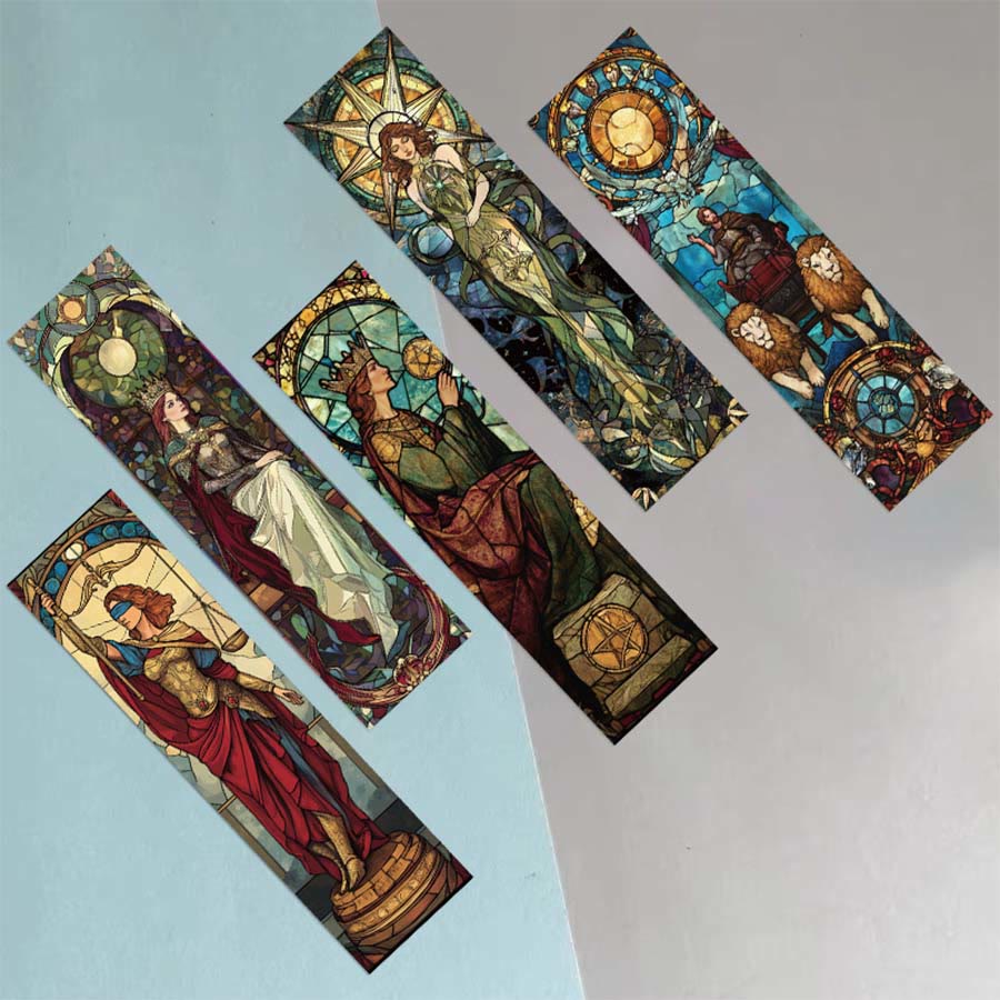 Segnalibro con personaggio degli Arcani dei Tarocchi in vetro colorato Olivenorma - image 4