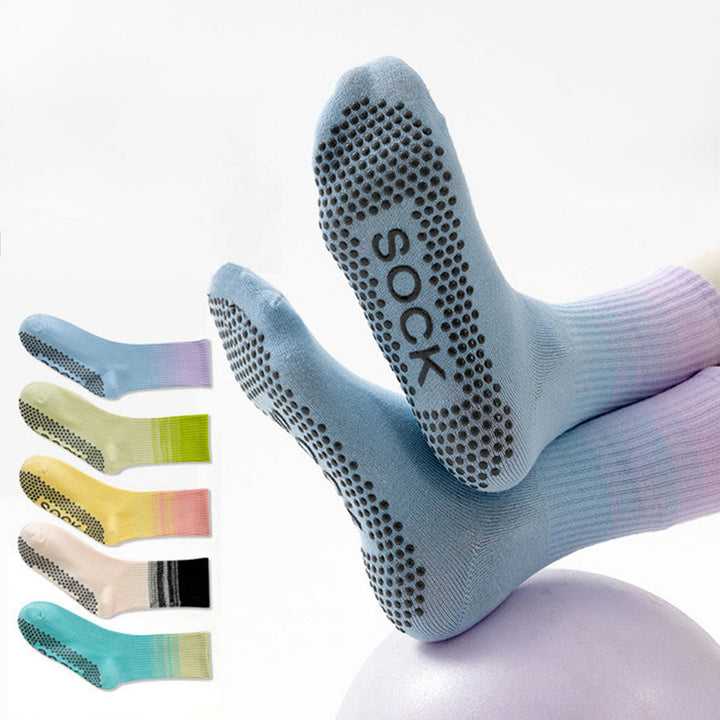 Calze da yoga da donna Olivenorma a metà polpaccio, ad alta elasticità, antiscivolo, con punti in silicone, resistenti agli urti e con supporto per l'equilibrio. - image 0