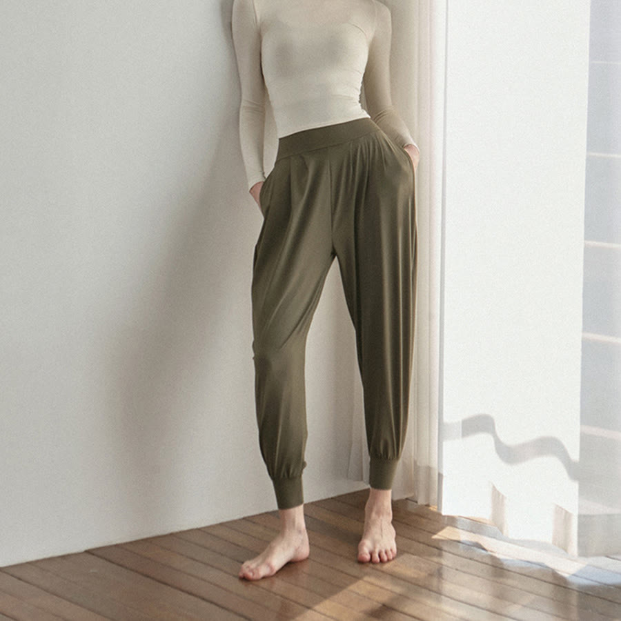 Pantaloni da jogging/yoga da donna Olivenorma Ultra High Waist Pleated Loose Harem Jogger. - image 18