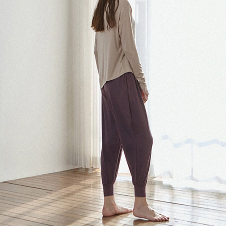 Pantaloni da jogging/yoga da donna Olivenorma Ultra High Waist Pleated Loose Harem Jogger. - image 7