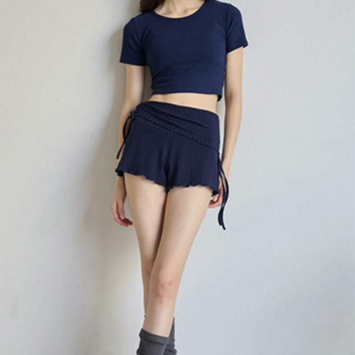 Pantaloncini da donna Olivenorma con vita ripiegabile, arricciatura laterale e coulisse, ideali per yoga e tempo libero. - image 33
