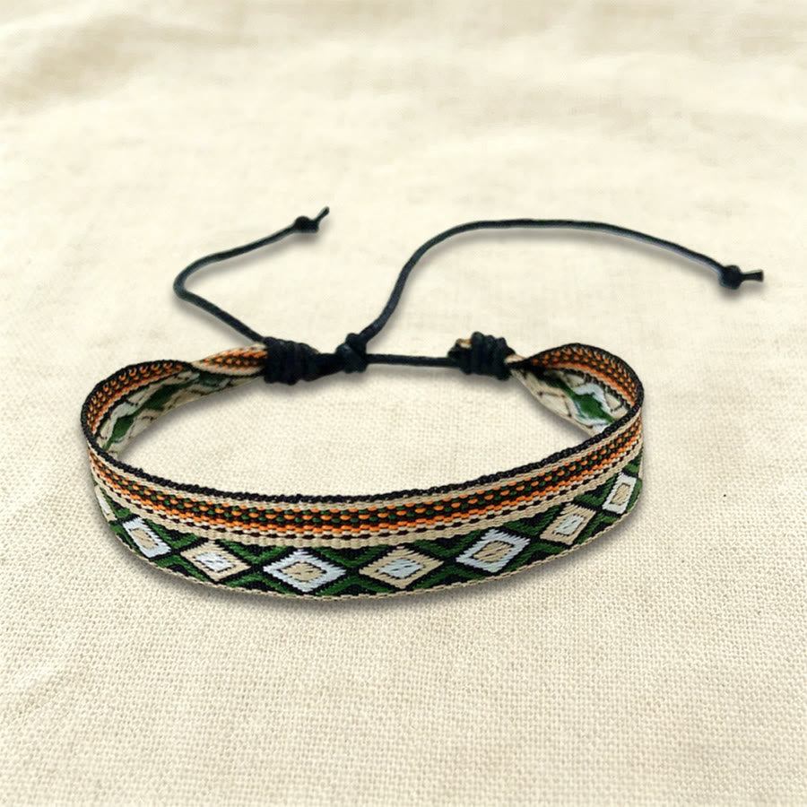 Bracciale intrecciato regolabile Olivenorma, stile boho casual, adatto per tutti i giorni. - Tribale Verde Marrone - image 0