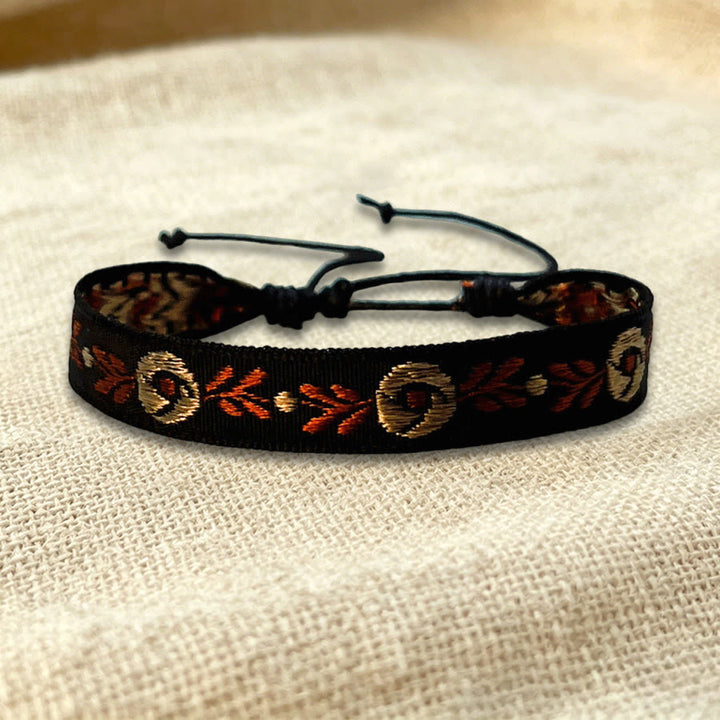 Braccialetto dell'amicizia intrecciato regolabile Olivenorma con motivo tribale multicolore - Floreale nero e marrone - image 21