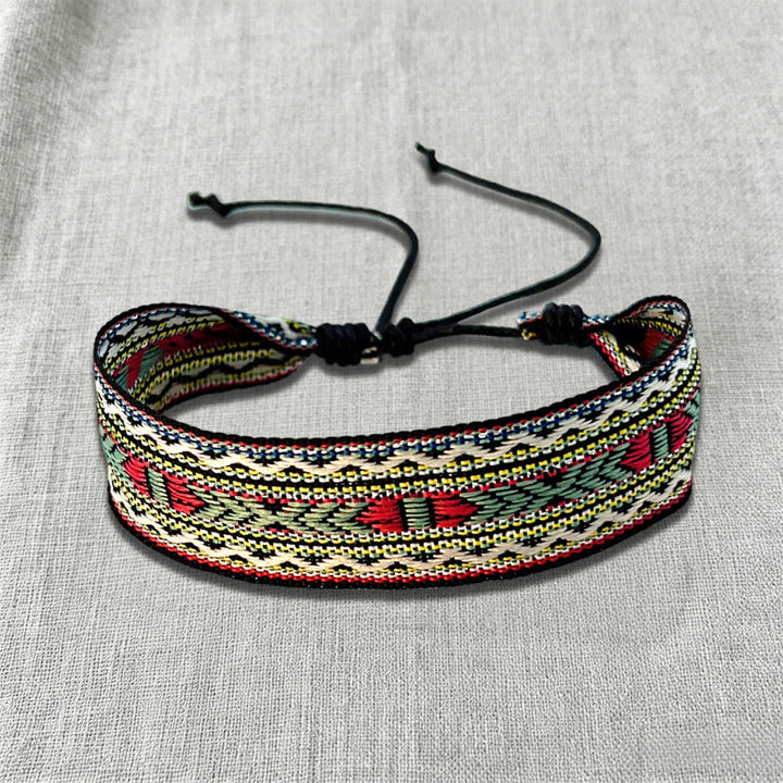 Bracciale etnico intrecciato a mano con motivo tribale decorato Olivenorma - image 4