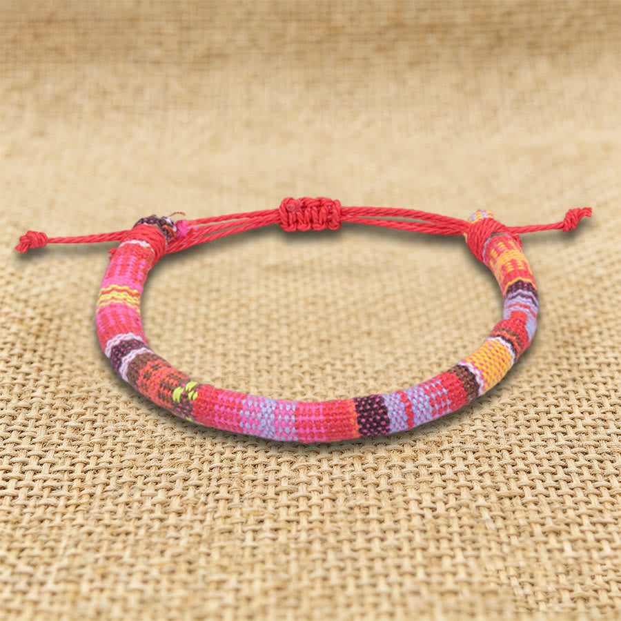 Braccialetto dell'amicizia intrecciato a mano in filo di cotone con motivo etnico bohémien Olivenorma - Rosa Rosso Boho - image 17