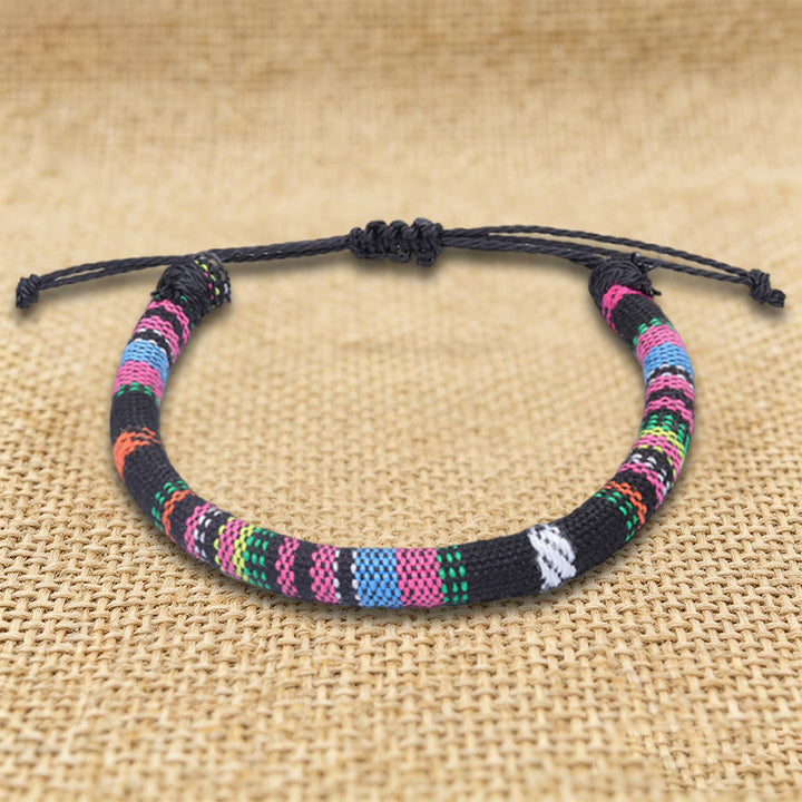 Braccialetto dell'amicizia intrecciato a mano in filo di cotone con motivo etnico bohémien Olivenorma - Nero Multicolore - image 25