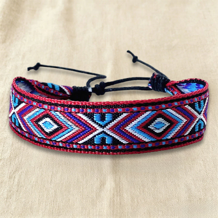 Bracciale intrecciato regolabile con nodo, motivo etnico tribale geometrico Olivenorma , perfetto per tutti i giorni e per le feste. - Modello Scarlatto - image 24