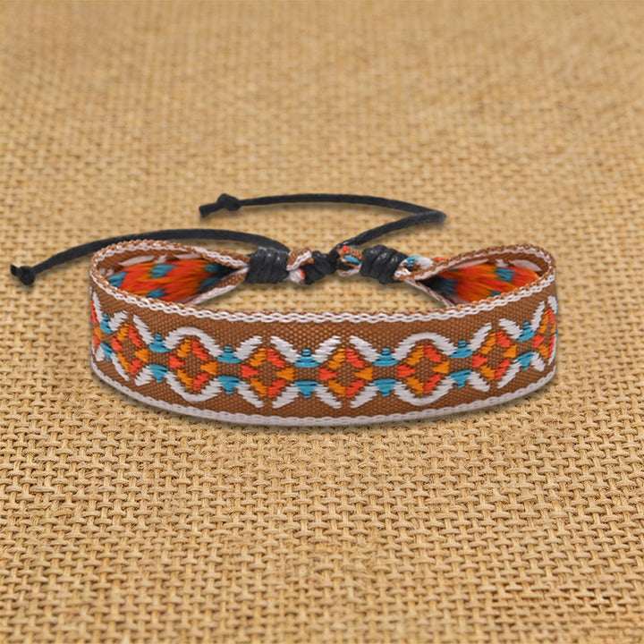 Braccialetto dell'amicizia intrecciato Olivenorma, etnico, azteco, geometrico, con nodo scorrevole e motivo intrecciato. - Chevron color cuoio - image 2