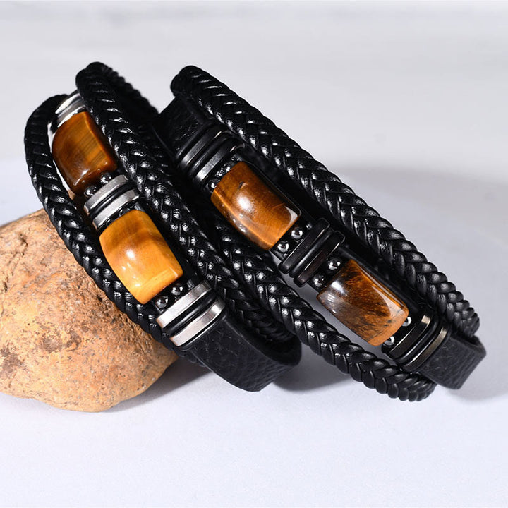 Bracciale Olivenorma in pelle intrecciata, realizzato a mano, con pietre naturali e chiusura magnetica. - image 0