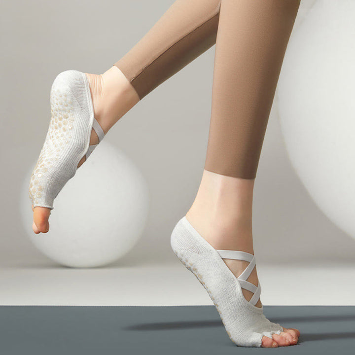 Calze antiscivolo Olivenorma con cinturino incrociato per yoga, pilates e barre, calze da yoga da donna - image 3