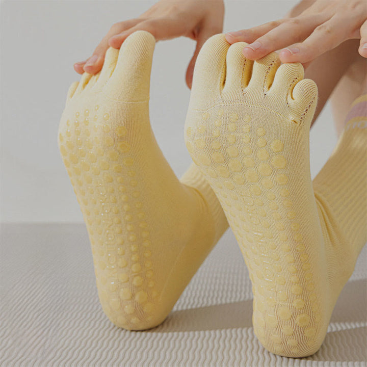 Calzini da yoga da donna Olivenorma Secure-Fit a cinque dita, antiscivolo con bordo a contrasto. - image 4