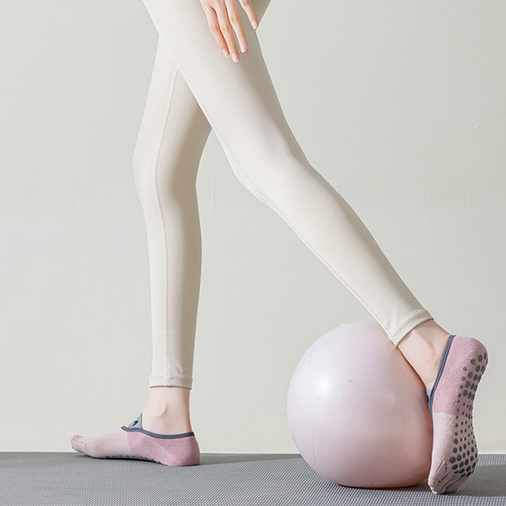 Calze antiscivolo Olivenorma a cinque dita a basso profilo per yoga, pilates e danza. Calze da yoga da donna. - image 7