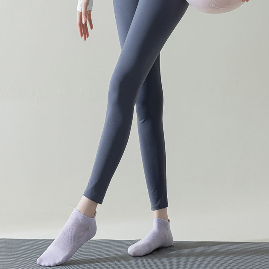 Calzini da yoga da donna Olivenorma con suola intera antiscivolo per fitness indoor. - image 13