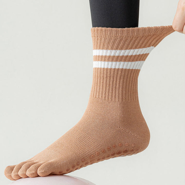 Calze da yoga da donna Olivenorma con suola intera, imbottitura in silicone e maglia elastica, lunghezza media. - image 10