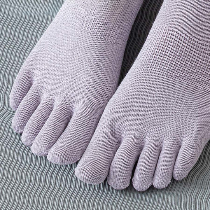 Calze da yoga da donna Olivenorma con suola intera, imbottitura in silicone e maglia elastica, lunghezza media. - image 6