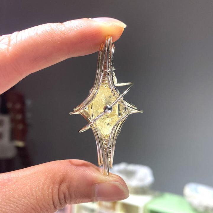 Collana Olivenorma a tema celeste con ametista e acquamarina, realizzata con filo metallico. - Citrino e Pianeta - image 12