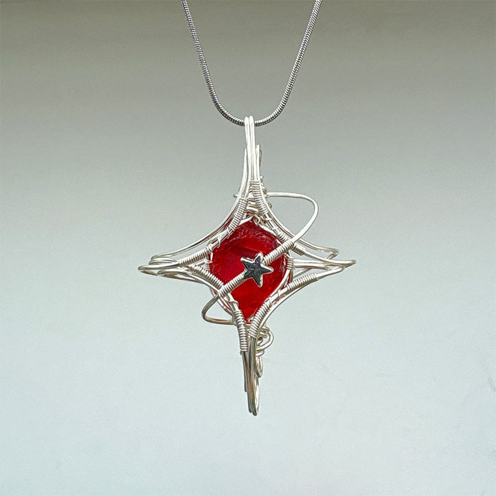Collana Olivenorma a tema celeste con ametista e acquamarina, realizzata con filo metallico. - Vetro rosso e pentagramma - image 15