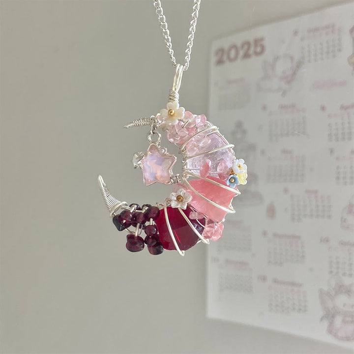 Collana in argento con ciondolo a mezzaluna Olivenorma Raw Crystal e decorazioni a stella e fiore . Collana in argento con ciondolo a mezzaluna e decorazioni a stella e fiore. - Quarzo rosa - image 1