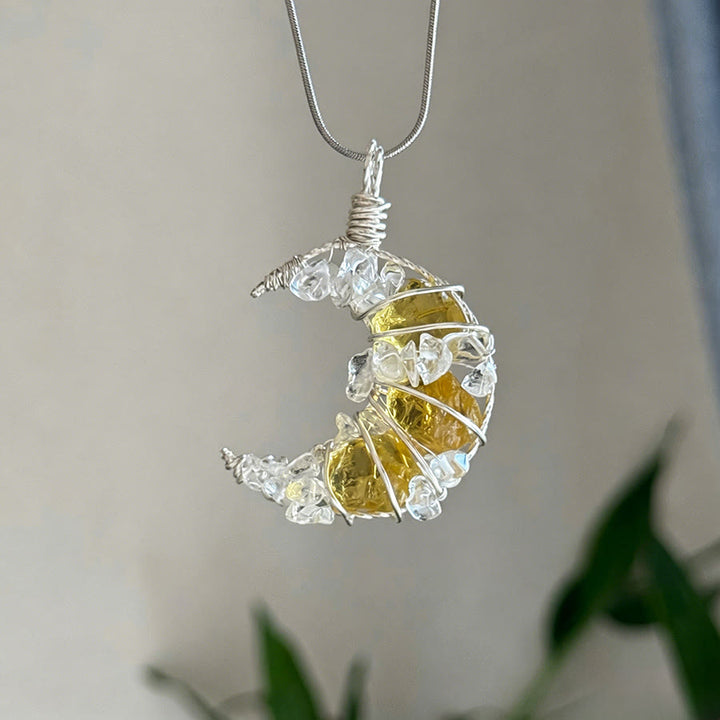 Collana con ciondolo a mezzaluna in cristallo Olivenorma e dettagli a farfalla e stella. - Citrino - image 14