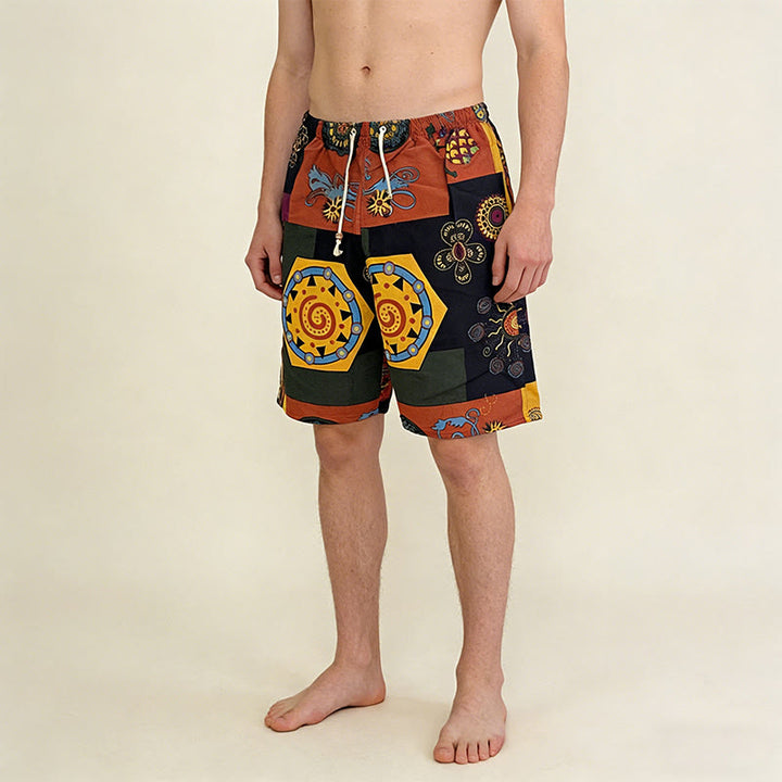 Pantaloncini da uomo Olivenorma con stampa geometrica mandala e patchwork tribale africano, coulisse e vestibilità ampia. - image 2
