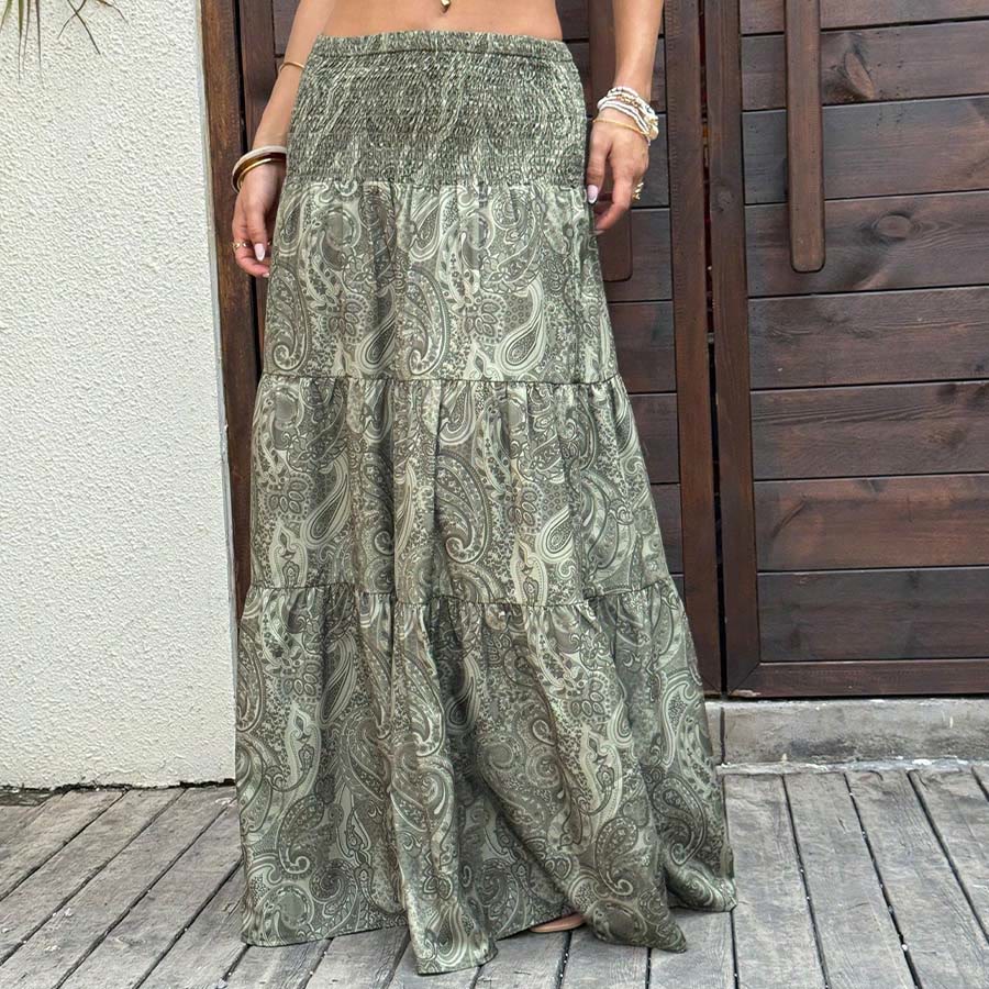 Abito lungo da donna Olivenorma Resort con stampa paisley, vita alta e balze. - image 8