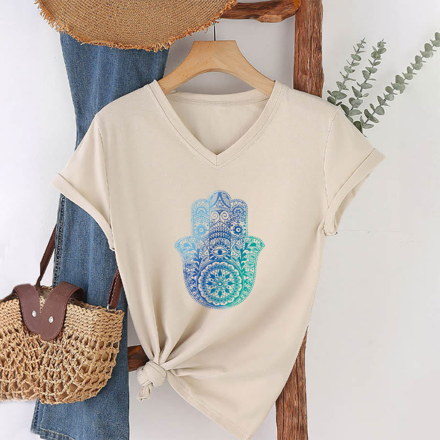 T-shirt da yoga con scollo a V e stampa sfumata della mano di Hamsa e mandala Olivenorma - image 4