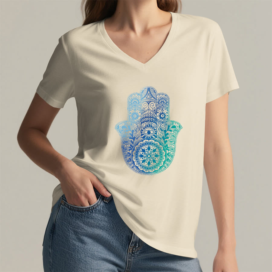 T-shirt da yoga con scollo a V e stampa sfumata della mano di Hamsa e mandala Olivenorma - image 5
