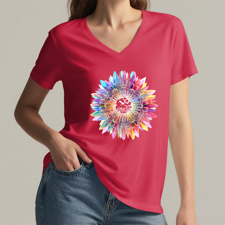 T-shirt con scollo a V ispirata al Mandala Om Namaste ispirata allo Zen Olivenorma - image 28