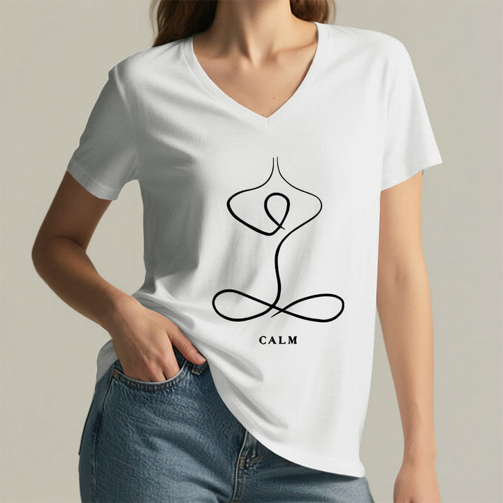 T-shirt Olivenorma con scollo a V e stampa minimalista "Pose Yoga Calma e Respiro". - image 1