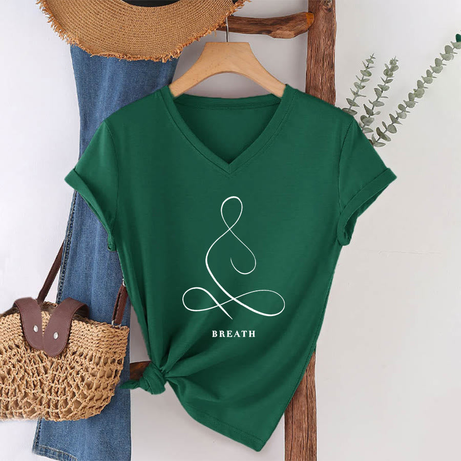 T-shirt Olivenorma con scollo a V e stampa minimalista "Pose Yoga Calma e Respiro". - RESPIRO - Verde scuro - 2XL - image 45