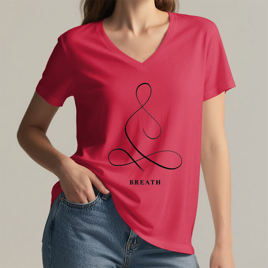 T-shirt Olivenorma con scollo a V e stampa minimalista "Pose Yoga Calma e Respiro". - image 58