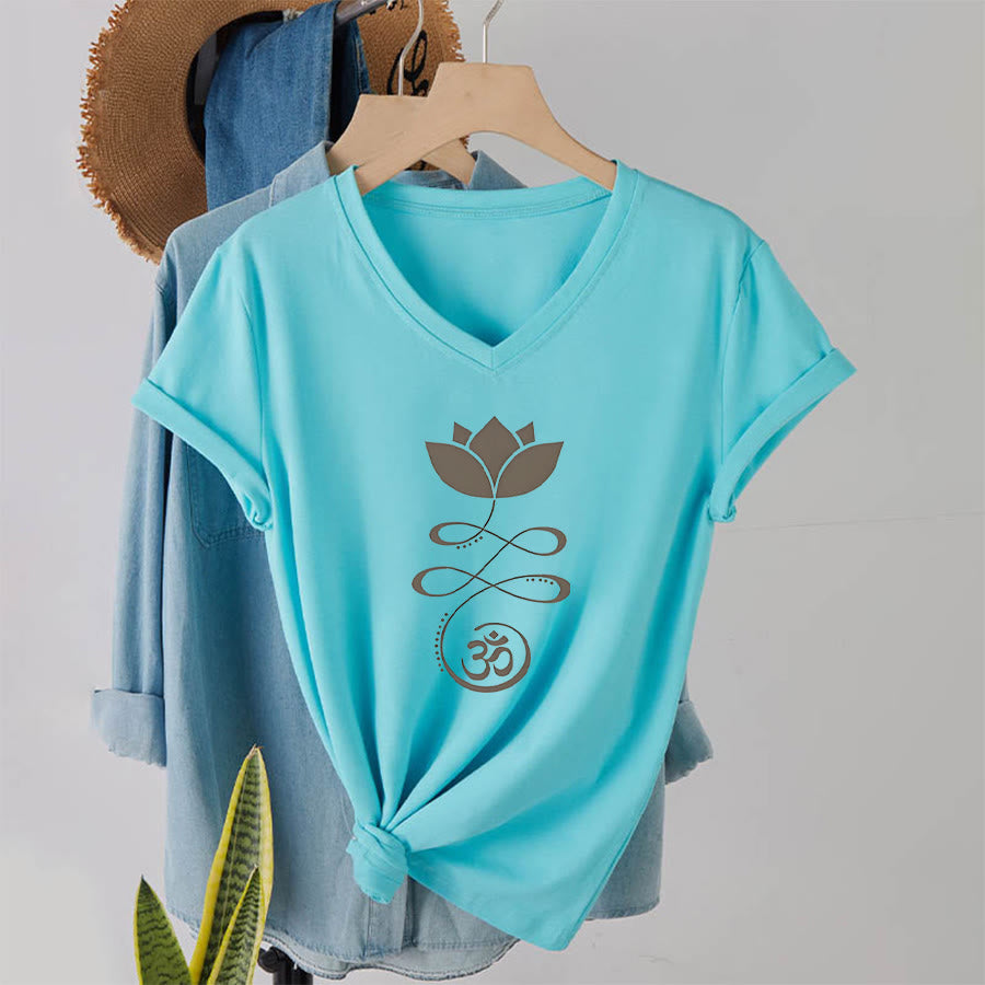 Olivenorma Lotus con simbolo Om e stampa Unalome, t-shirt yoga con scollo a V. - image 10