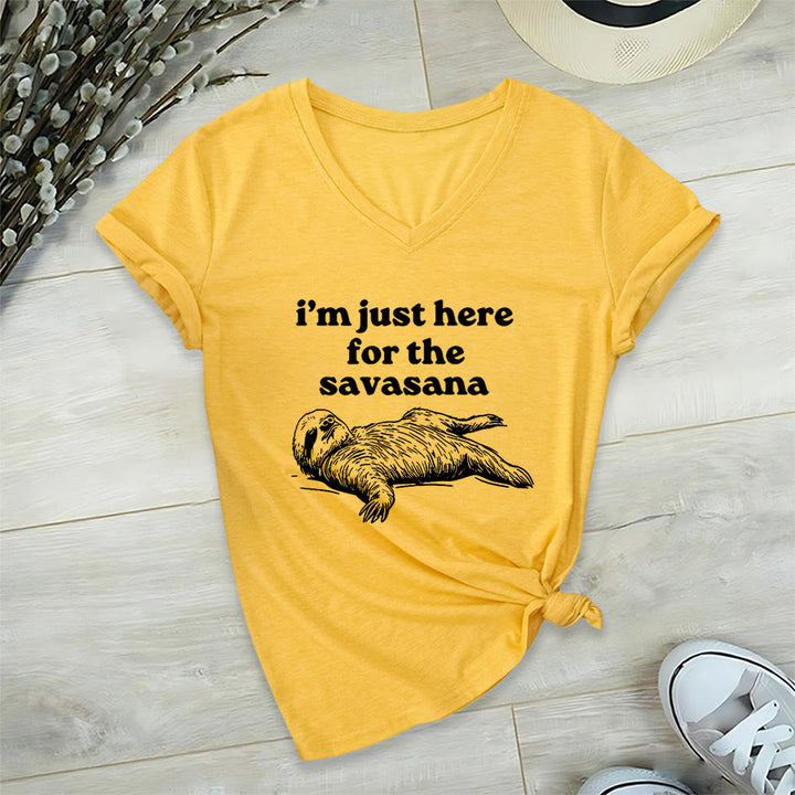 Maglietta con scollo a V e grafica umoristica del bradipo Olivenorma "Savasana". - Giallo - 2XL - image 30